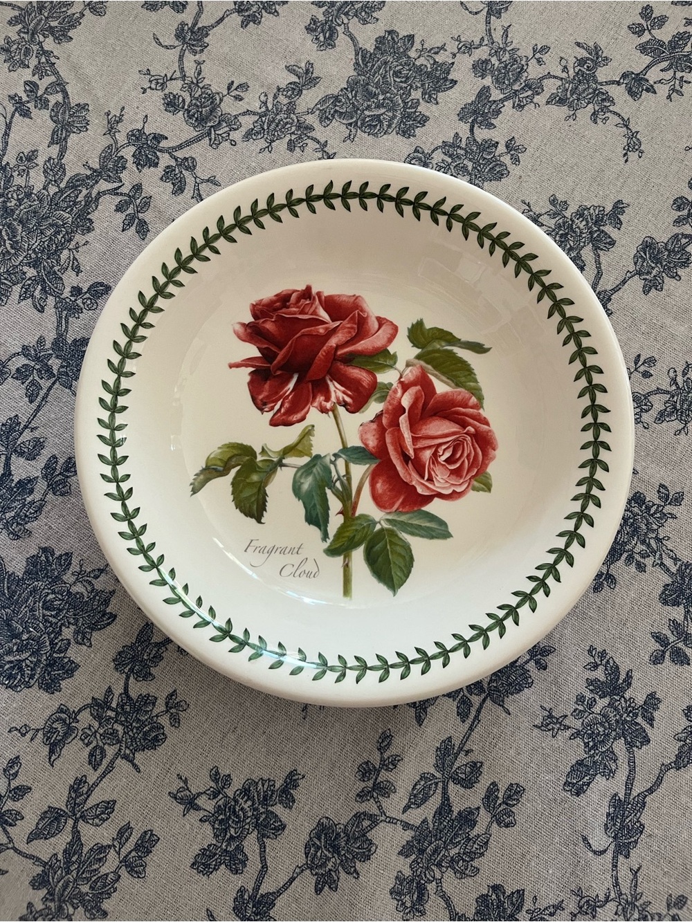 Portmeirion Botanic Roses ‘Fragrant Cloud' Pasta Bowl